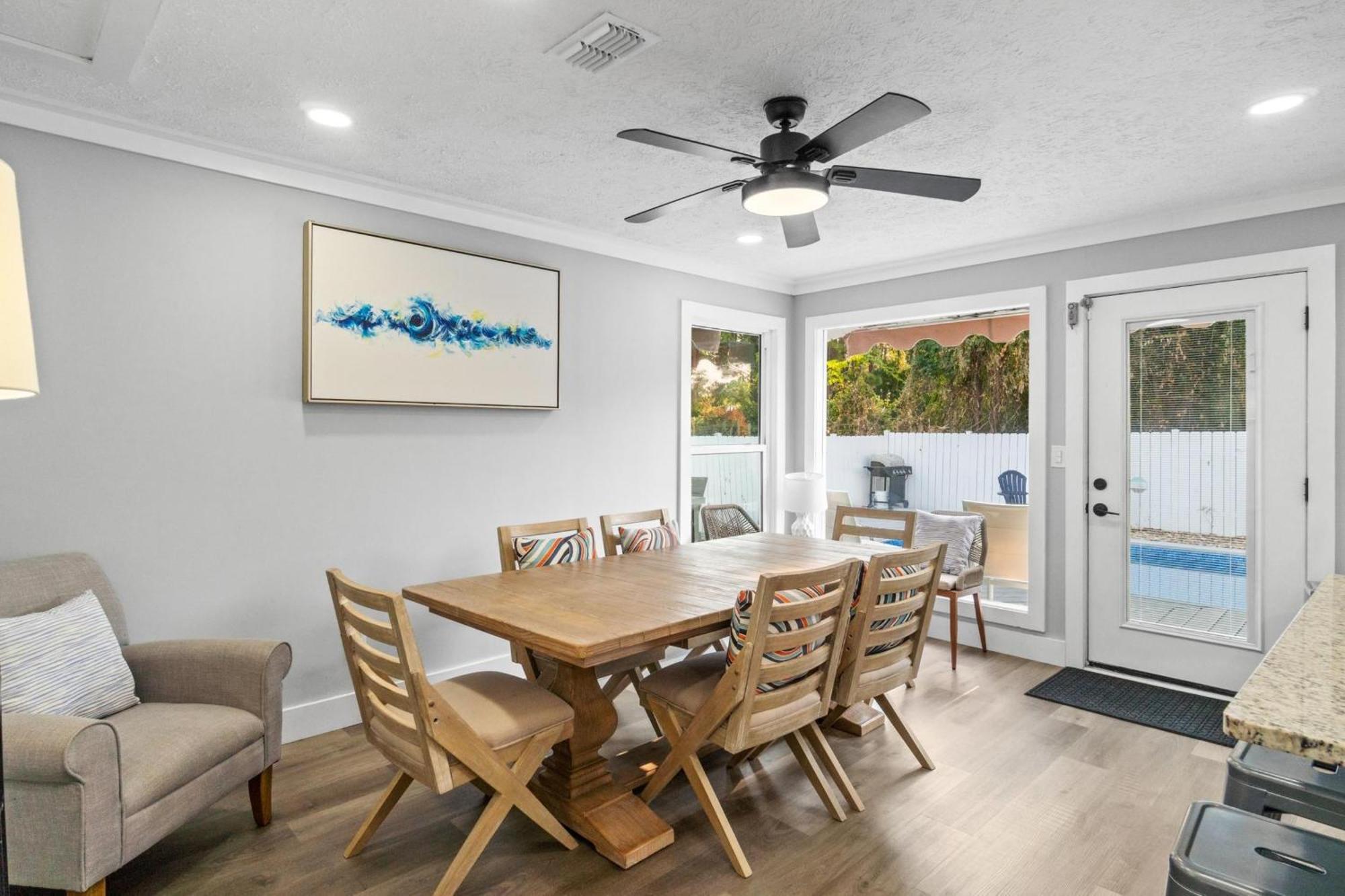 Holiday home House - Barefoot House By Panhandle Getaways